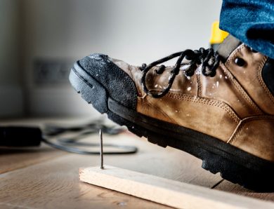 Bricolage : pourquoi porter des chaussures de sécurité ?