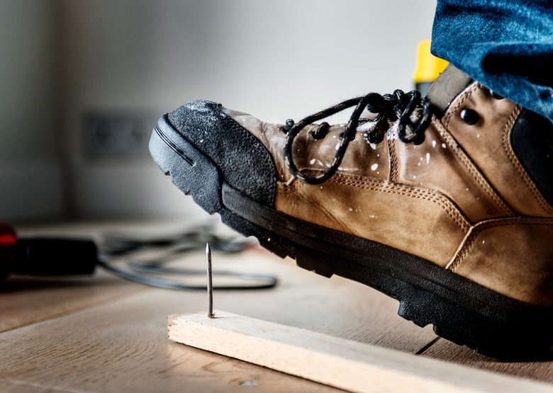 Bricolage : pourquoi porter des chaussures de sécurité ?